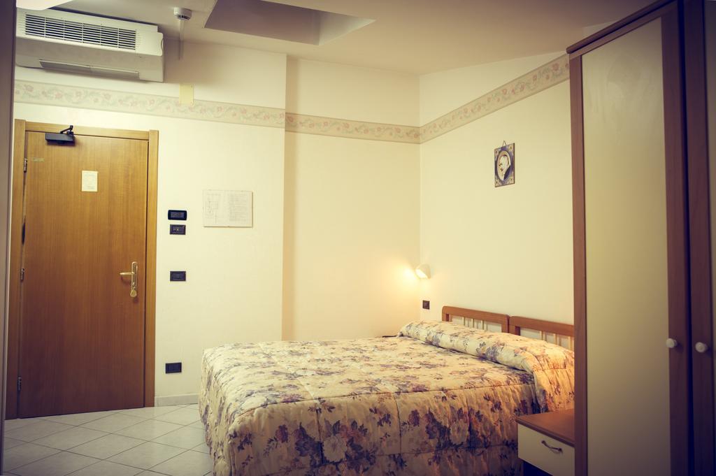 Hotel Fini San Giovanni Rotondo Esterno foto