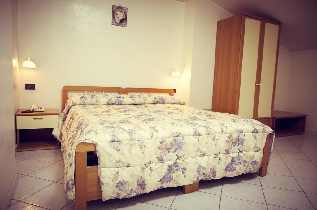 Hotel Fini San Giovanni Rotondo Esterno foto